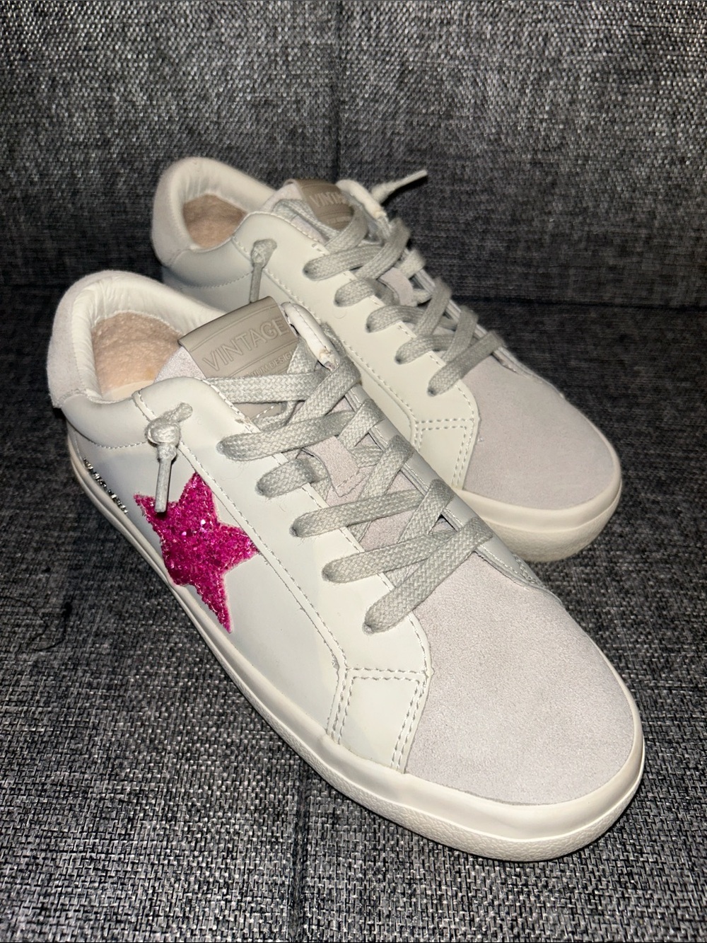 NEW - Vintage Havana BETSY - White Sneakers with Pink Glitter Star